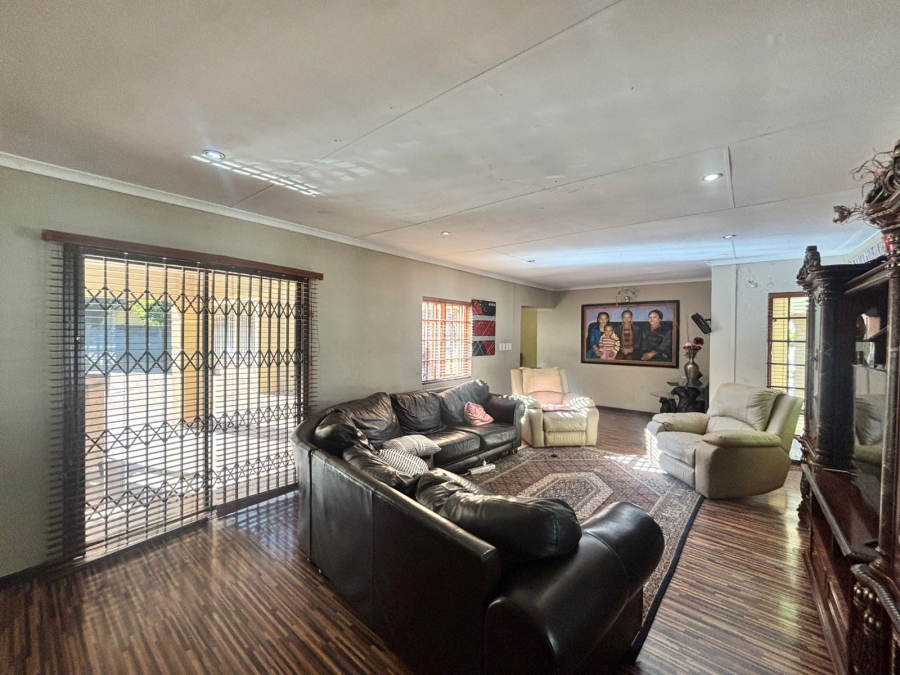 5 Bedroom Property for Sale in Sasolburg Ext 11 Free State